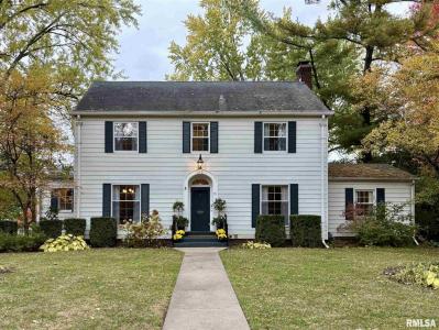 71 Park Lane Drive, Galesburg, Illinois 61401, USA