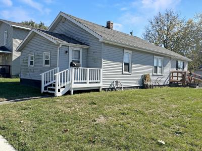 421 Dewitt Ave., Mattoon, Illinois 61938, USA