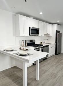 3239 Grove Avenue, Berwyn, Illinois 60402, Amerika Birleşik Devletleri