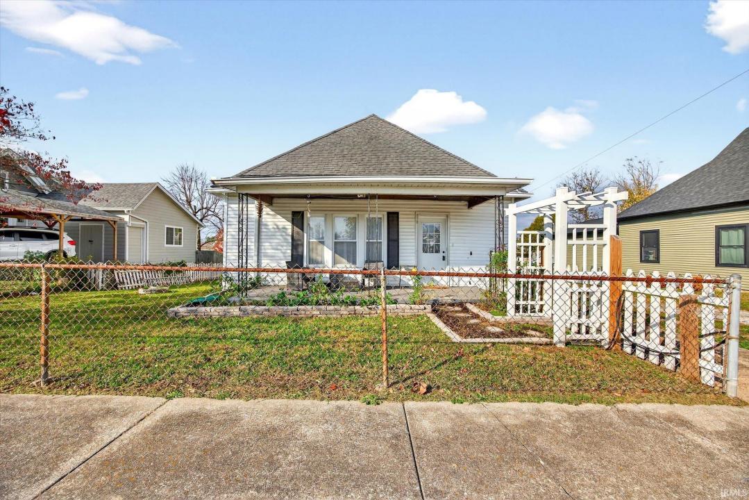 1117 P Street, Bedford, 印第安纳州 47421-2819, 美国