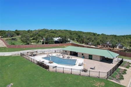 416 Sunset Bay Pointe Court, Chico, Texas 76431, États-Unis