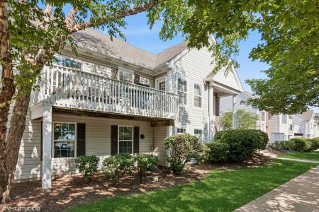 201 Hidden Creek Lane , 201, North Aurora, Illinois 60542