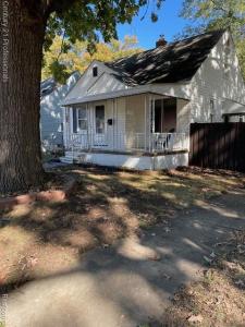 4337 EDMUND Edmund Street, Wayne, Michigan 48184