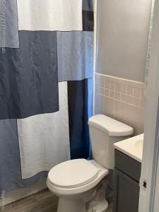 4337 EDMUND Edmund Street, Wayne, Michigan 48184