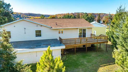 1627 Anthony, Hancock, Michigan 49930, HOA KỲ