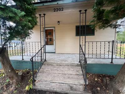 2202 S Broadway Street, Menomonie, Wisconsin 54751, États-Unis