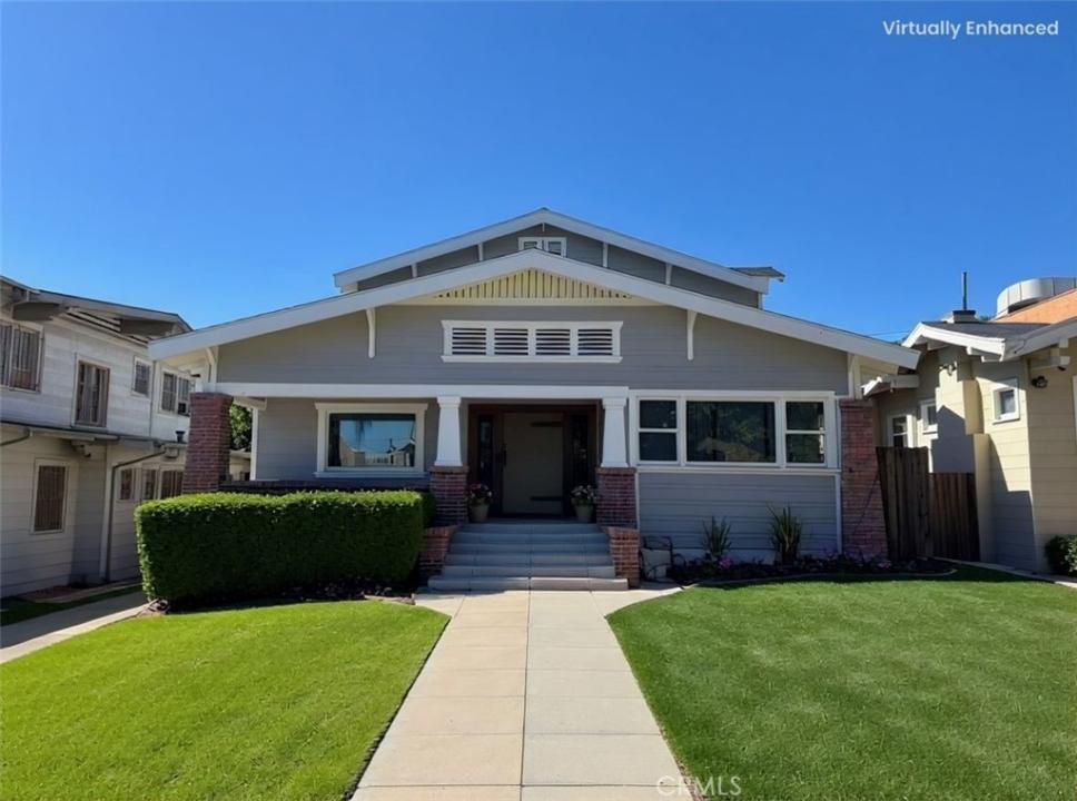 1019 S Gramercy, Los Angeles, California 90019