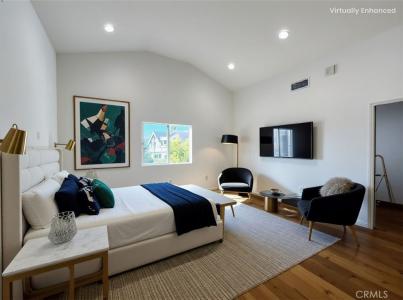 1019 S Gramercy, Los Angeles, California 90019