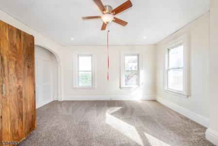 182 Belleville Ave #2, Bloomfield Twp., New Jersey 07003, Amerika Birleşik Devletleri