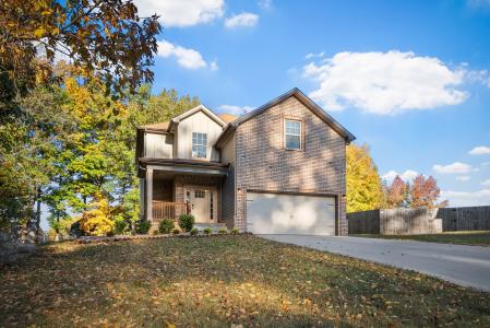 4331 Memory Ln, Adams, Tennessee 37010, États-Unis