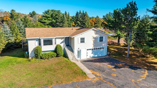 1627 Anthony, Hancock, 密西根州 49930, 美國