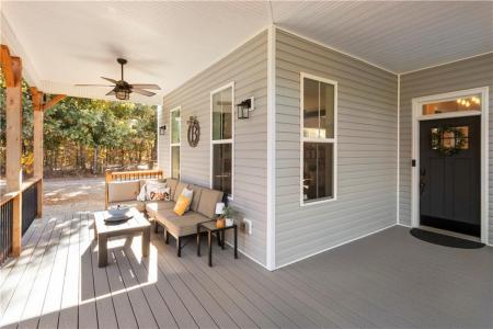 6435 Looper Lake Drive, Flowery Branch, 喬治亞州 30542, 美國