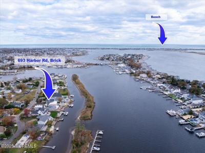 693 Harbor Road, Brique, New Jersey 08724, États-Unis