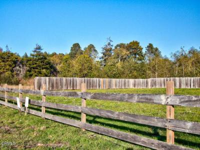 104 Dana Street, Fort Bragg, Калифорния 95437, Соединенные Штаты