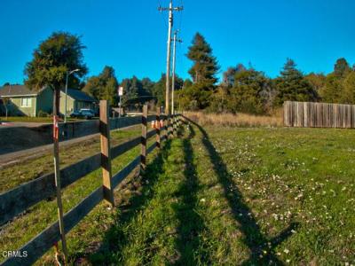 104 Dana Street, Fort Bragg, Калифорния 95437, Соединенные Штаты