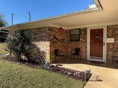 29 Dakota Drive, Shawnee, Oklahoma 74801