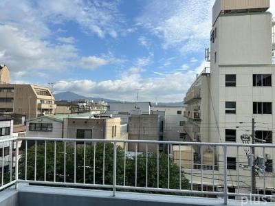 松屋町, 千本通りに面する鉄骨ビル, 京都市上京区, Kyoto 602-8465, Giappone