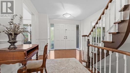 34 FOREST PARK CRESCENT, Markham (royal Orchard), 온타리오주 L3T 2M7, 캐나다