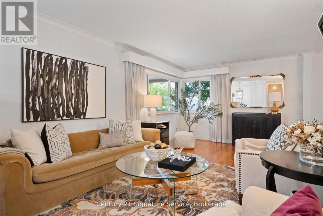 1602 CARLETTA DRIVE, Mississauga (lakeview), Ontario L4X 1E5, Canada