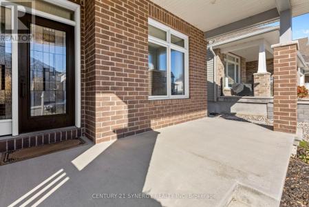 579 BAIE-DES-CASTORS STREET, Ottawa, Ontario K4A 0Y7, Kanada