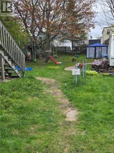 607-609 READY, Saint John, New Brunswick E2M 3S4, Canada