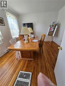 607-609 READY, Saint John, New Brunswick E2M 3S4, Canada