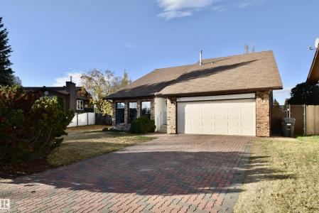 5202 55A STREET, St. Paul Town, Alberta T0A 3A1, Canada