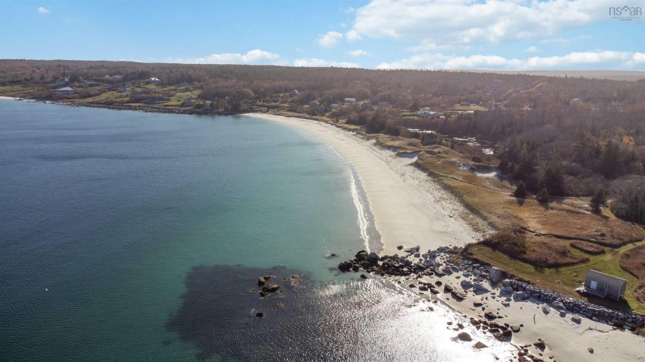 144 BURGESS ROAD, Port Mouton, 노바스코샤주 B0T 1T0, 캐나다