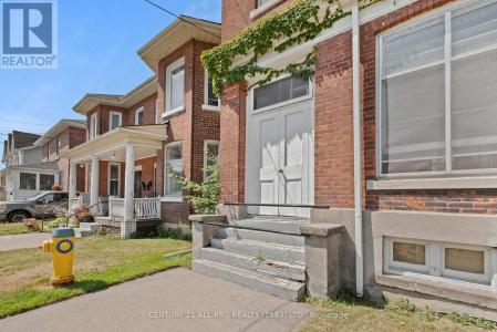 1 JAMES STREET WEST, Cobourg, Ontario K9A 2J8, Canada