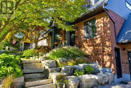 6 MAYS CRESCENT, Hamilton (waterdown), Ontario L8B 0G4, Canadá