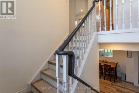 28 ANDERSON STREET, Woodstock (woodstock - South), 온타리오주 N4S 8X1, 캐나다