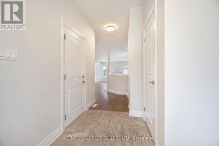 2619 SHEFFIELD BOULEVARD, London South (south U), Ontario N6M 0G4, Canadá