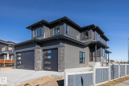 671 KING STREET, Spruce Grove, Alberta T7X 4P7, Canada