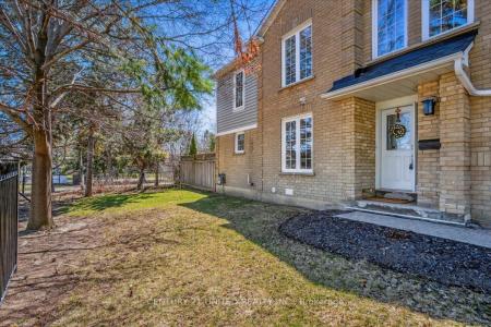 58 HEATHCLIFFE SQUARE, Brampton, Ontario L6S 5R5, Canadá