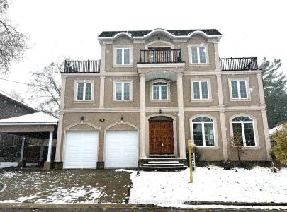 16 GRAY LANE, Barrie, Ontario L4N 7T1, Canada