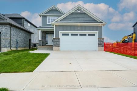 6 SHELDABREN STREET, North Middlesex, Ontario N0M 1A0, Canadá