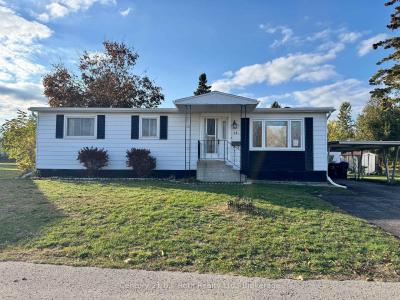 14 MUIR DRIVE, Oro-Medonte-, Ontario L3V 0P9, Kanada