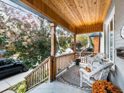 458 DUNDURN STREET S, Hamilton, Ontario L8P 4L9, Canada