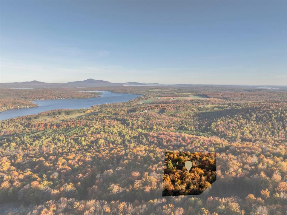 Ch. Astbury, Stanstead - Canton, Quebec J0B 3H0, Canada