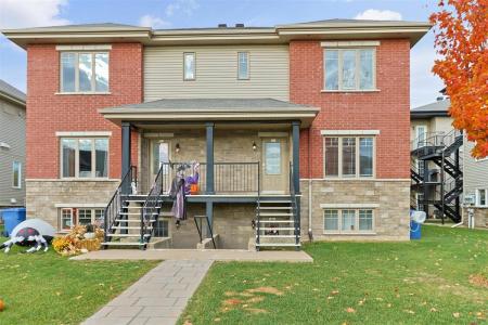 997  Av. des Jardins, Saint-Rémi, Quebec J0L 2L0, Canadá