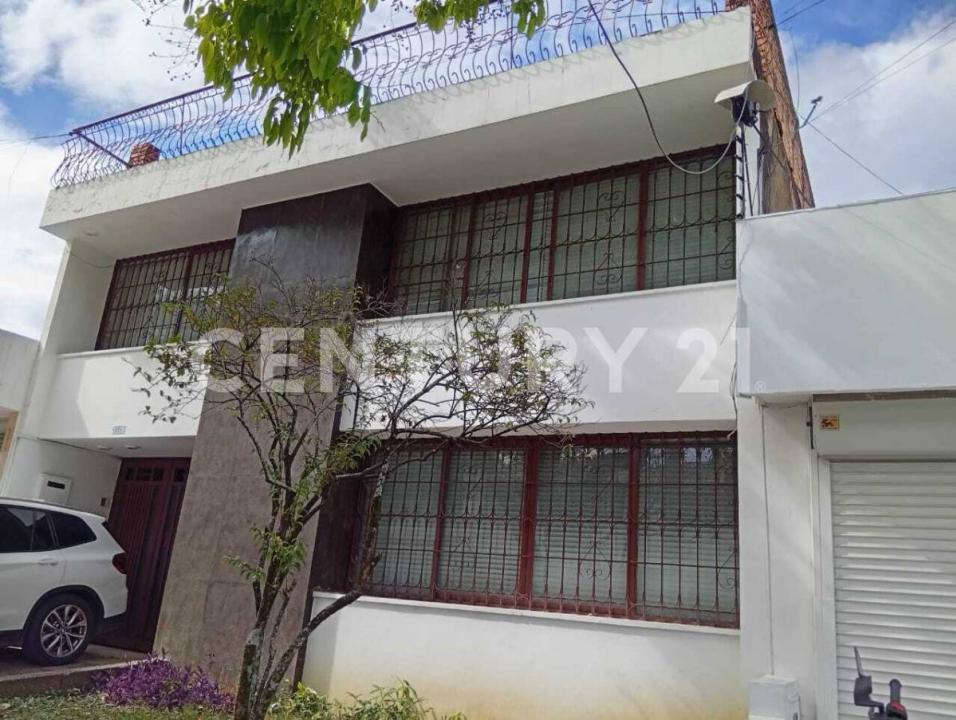 carrera 40 # 5B - 25, Cali, 考卡山谷 00001, 哥伦比亚