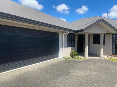 8 Geneva Terrace, Kelvin Grove, Palmerston North City 4414, New Zealand