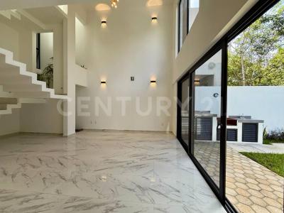 Via Cumbres 3952,, Cancún/Benito Juárez, Quintana Roo 77500, México