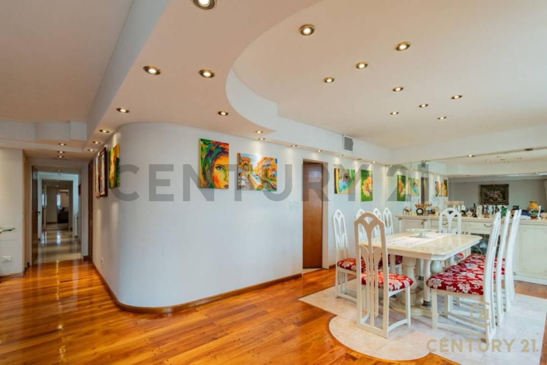 AV. AVELLANEDA 2000, Flores, Capital Federal 00001, Argentine