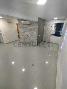 Calle la Montana Bosques Golf, Caracas, Miranda 1083, Venezuela