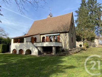 Le Veurdre, Auvergne 03320, France