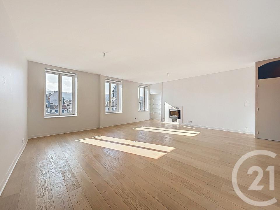 Clermont Ferrand, Auvergne 63000, France