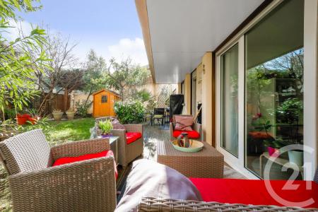 Issy Les Moulineaux, Isla De Francia 92130, Francia