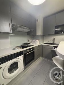 Villiers Le Bel, Île-de-France 95400, Francia