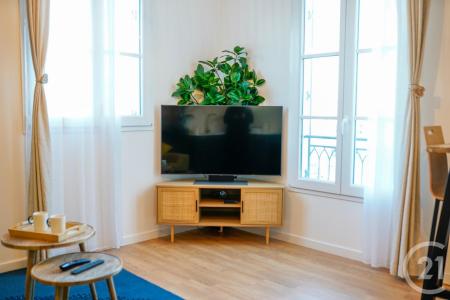 Serris, Isla De Francia 77700, Francia